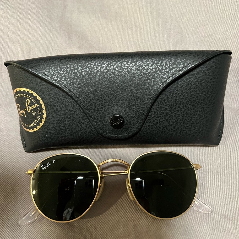 Brand new Ray-Ban sunglasses